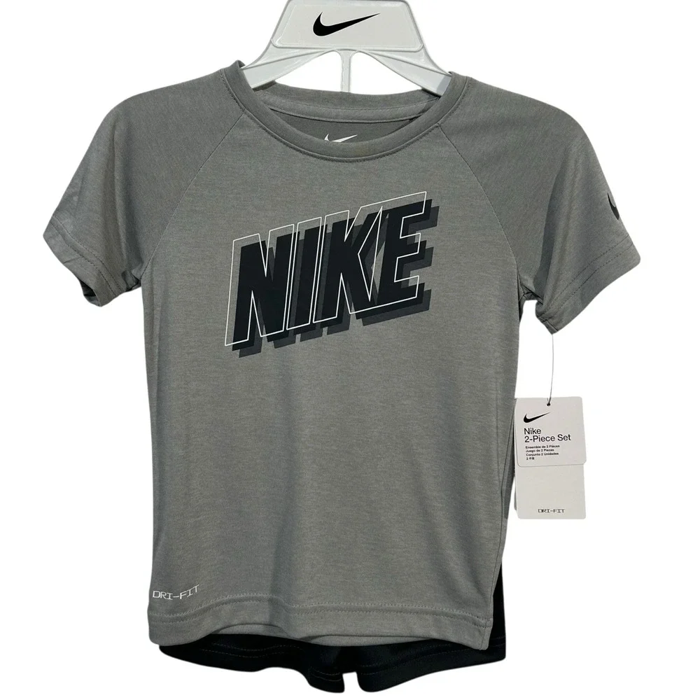 Nike Boys Dri-FIT T-Shirt & Shorts Outfit Set Size 6 Gray-Black  Athletic Sporty